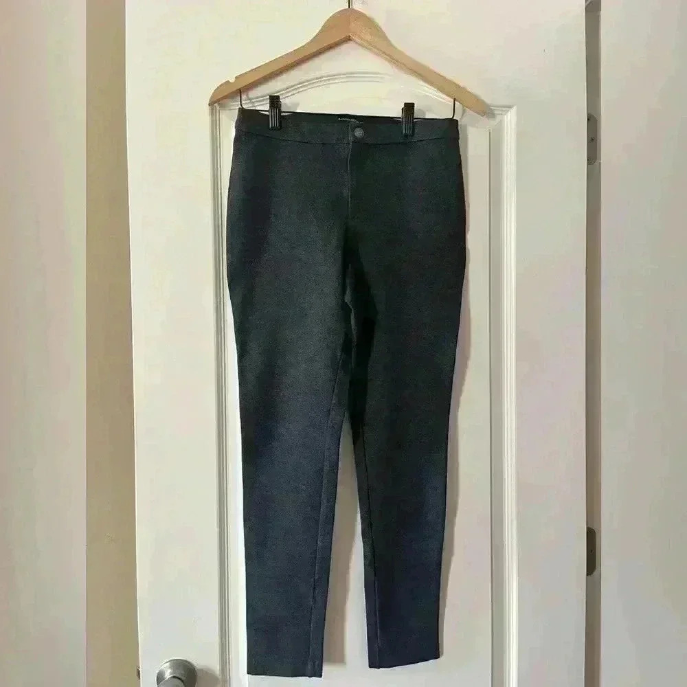 Banana Republic Black Zip Up Leggings Women’s Size 4